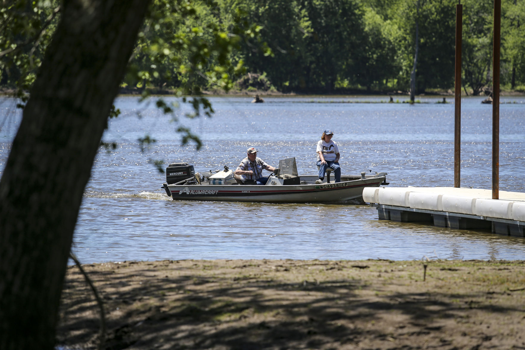 THE GREAT RIVER-0232
